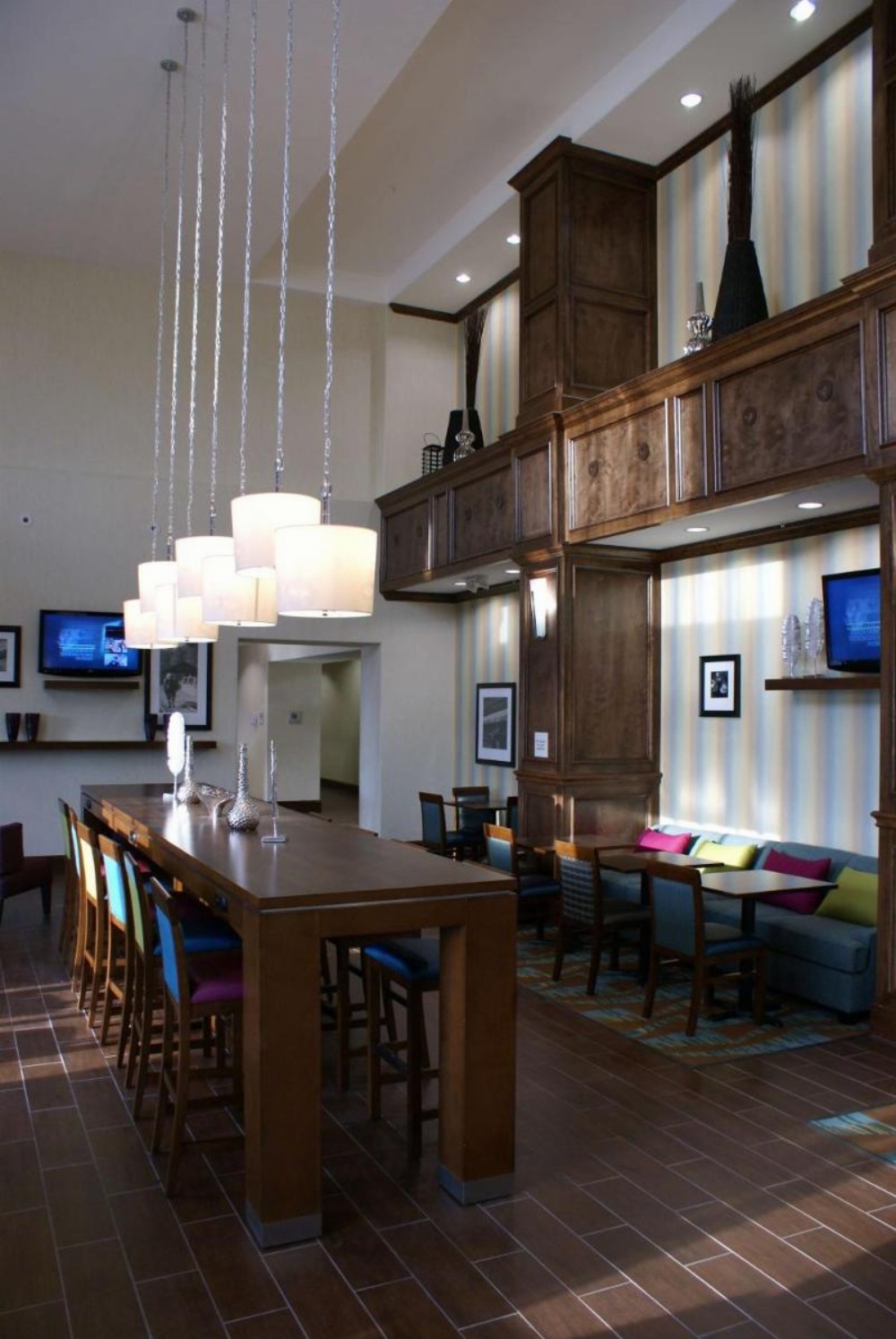 Hampton Inn By Hilton And Suites Center Image 15