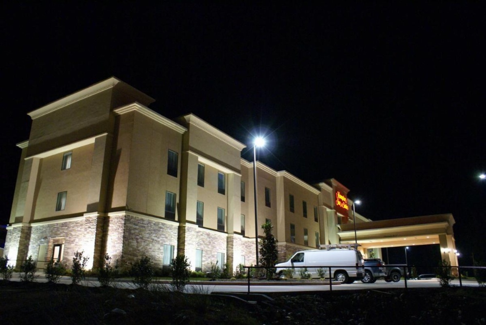 Hampton Inn By Hilton And Suites Center Image 18