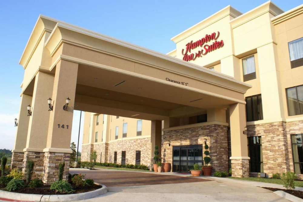 Hampton Inn By Hilton And Suites Center Image 21